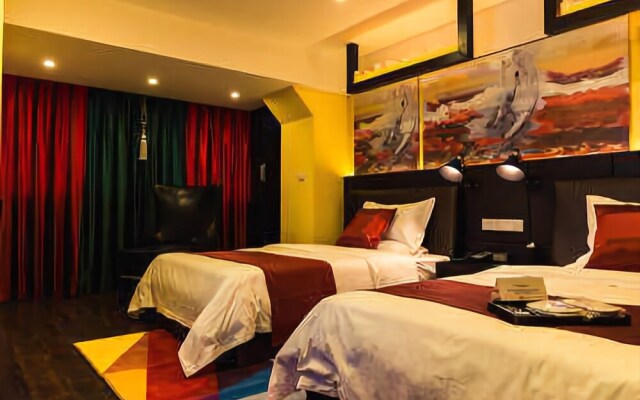Teya Hotel