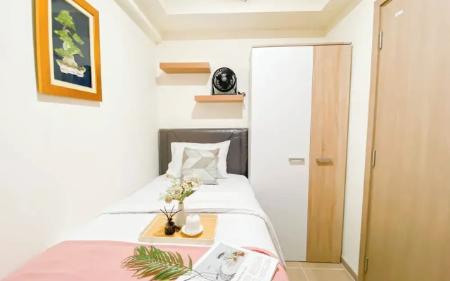 Comfort Living 2Br At Meikarta Apartment