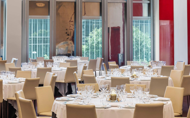 Melia Barcelona Sky
