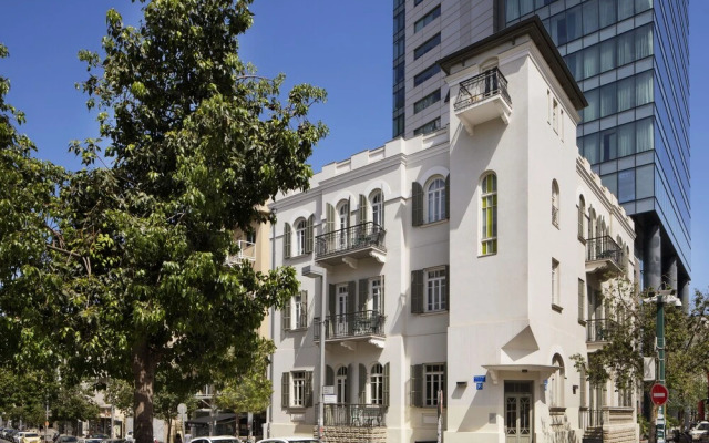 hotelImage