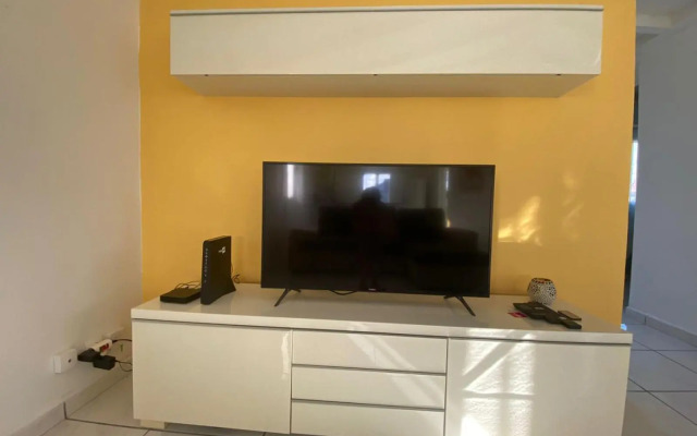 Entr'azur et sable à la Baie du Moule