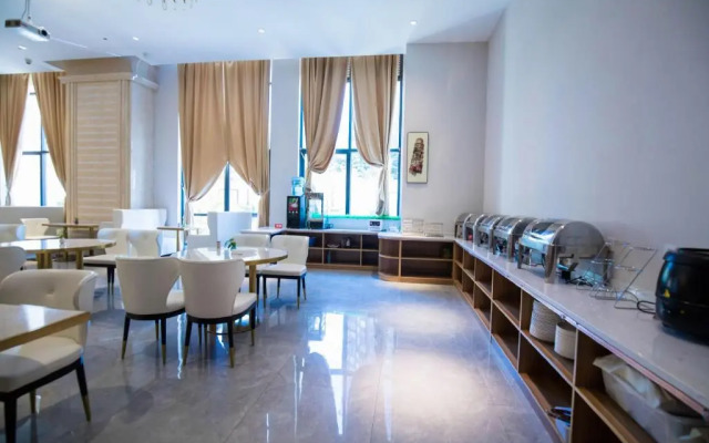 Vienna Hotel Shanghai Hongqiao Airport Caobao Road