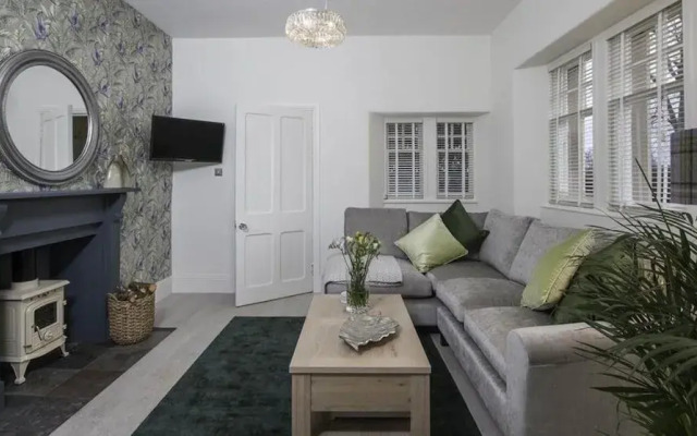 Firlands Lodge