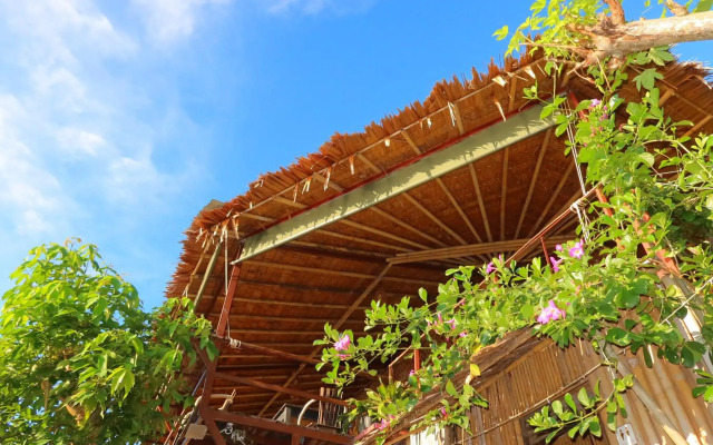 Phi Phi Sea Sky Resort