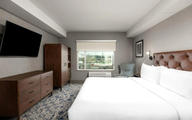 Four Points by Sheraton Kelowna Airport