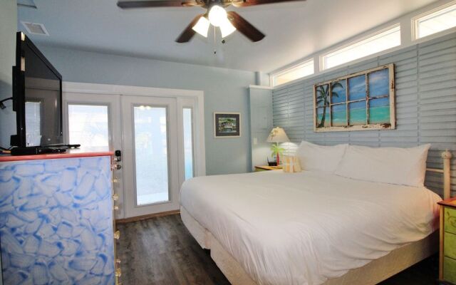 Capri 123 2 Bedrooms 1 Bathroom Condo