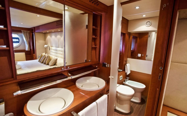 Italy Luxury Yacht Charter