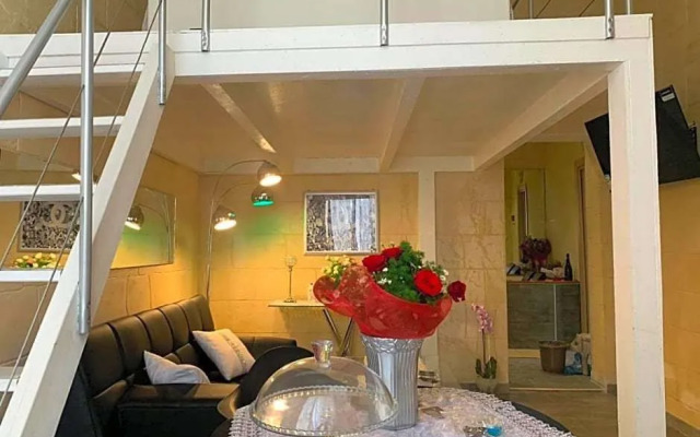 Luxury Living Suite B And B