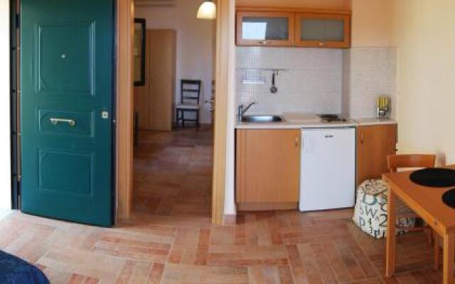 Helen's 11 Apartments