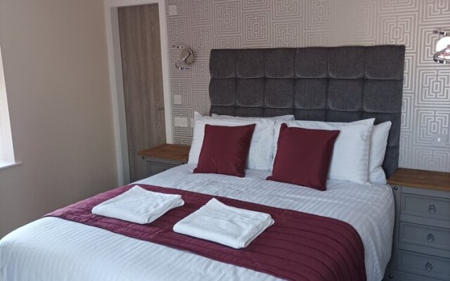 Rose James Apartments