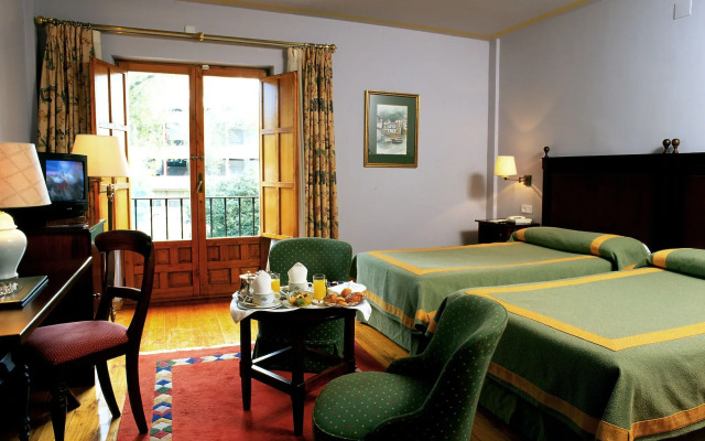 Parador De Gijon