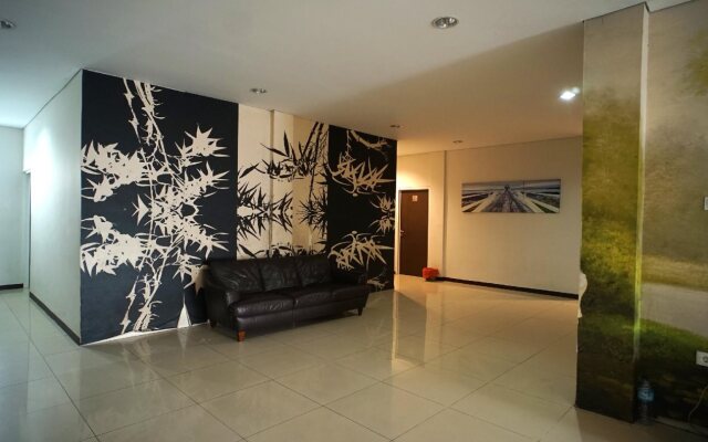 OYO 1477 Athar 88 Hotel