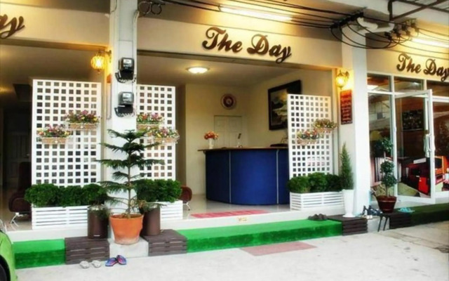 Be Rich Hotel