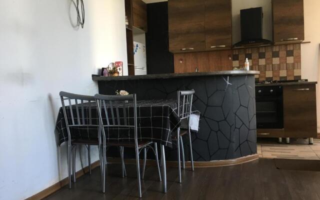 Little Sweet Flat