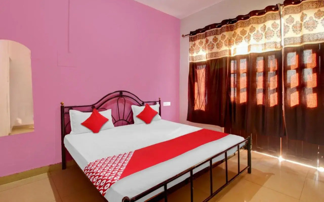 OYO Flagship 80693 New Galaxy Guest House