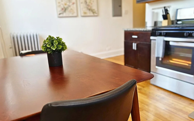 Furnished 1BR - Woodlawn 2W