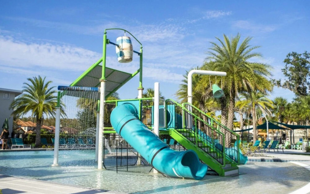 Amazing Large Home Near Parks