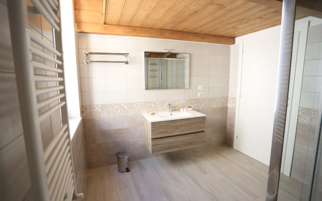 Il Viaggiatore Via Indipendenza 2