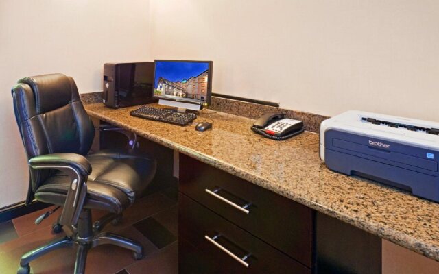 Staybridge Suites DFW Airport North by IHG