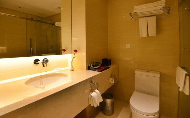 Qingdao Wushengguan Holiday Hotel