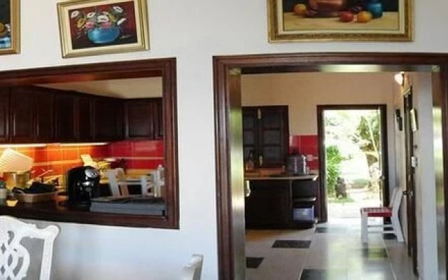 Oasis Apartments