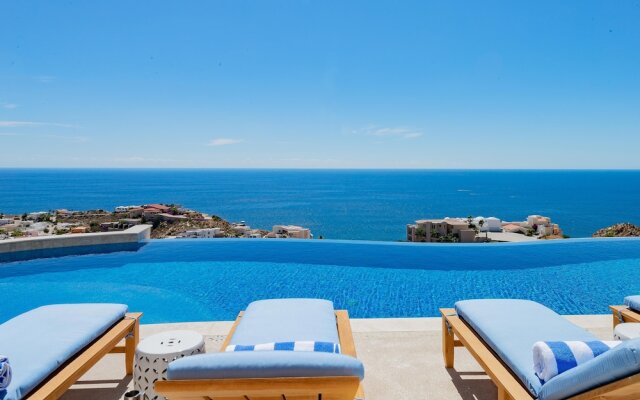 Villa With Sweeping Ocean Views From Pedregal: Casa Stella