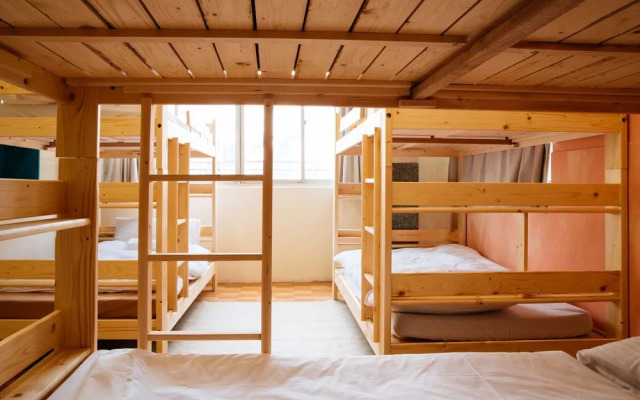 Te en Té Tea &Floriage Hostel