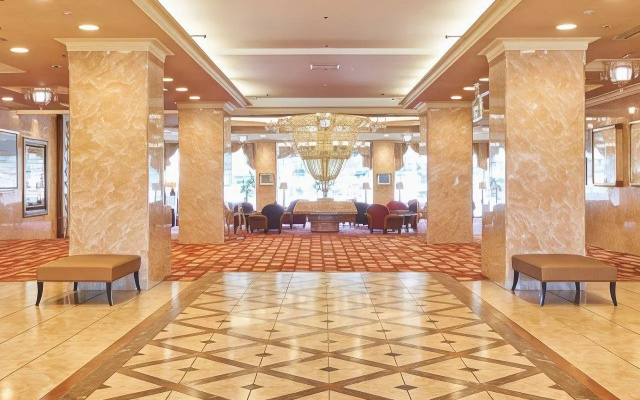 Iizaka Hotel Juraku – Lobby – Fukushima