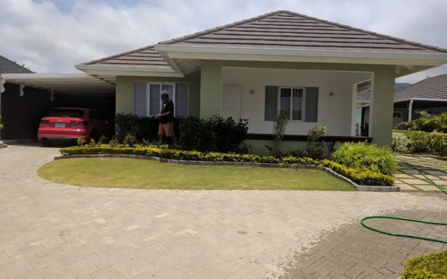 Ocho Rios Garden Villa at Coolshade XIV