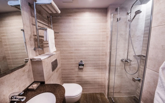 Premier Hotel Lybid