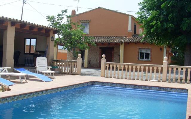 Villa Almendros