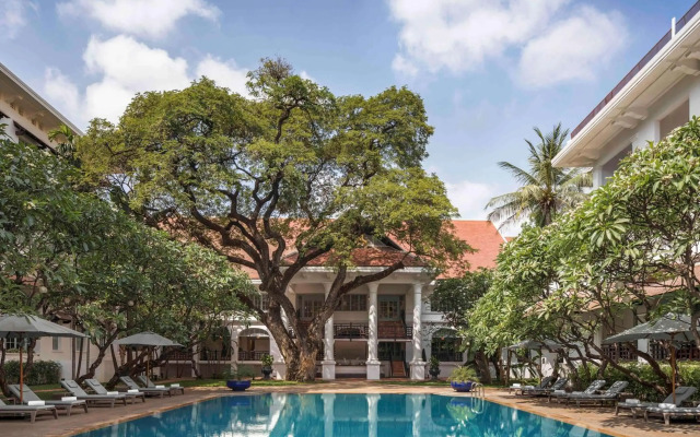 Raffles Hotel Le Royal