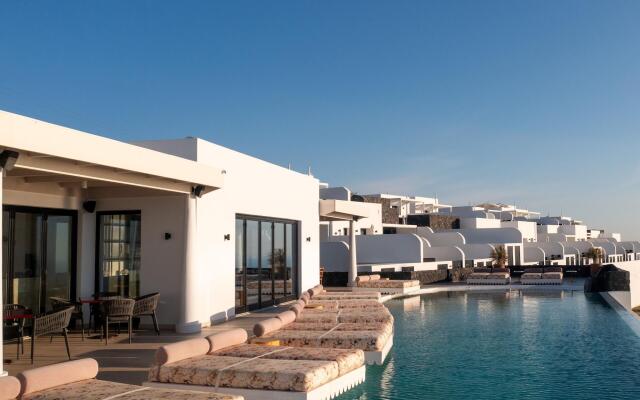 Cresanto Luxury Suites - Adults Only