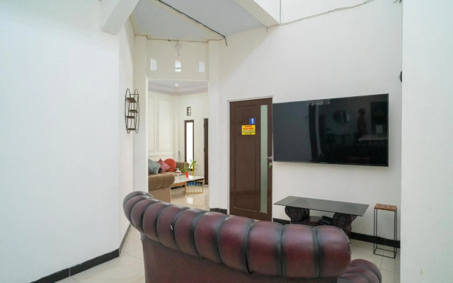 RedDoorz Syariah near Citraland Banjarmasin
