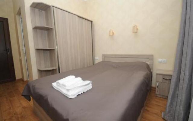 Hotel 9 Rooms-Avlabari