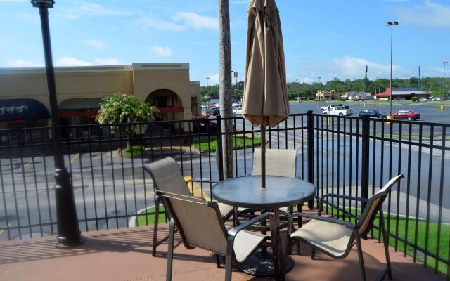 Spark by Hilton Kimball Hotel