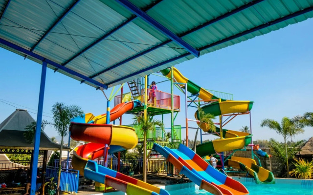 Asembagus Family by OYO Rooms