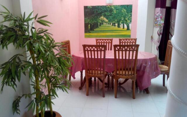 Diyawara Home Stay