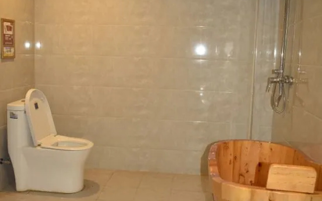 Fengshang International Hotel