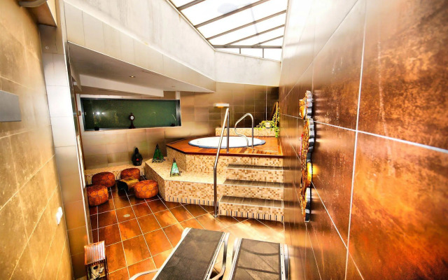 Leo Deluxe Punta Umbría