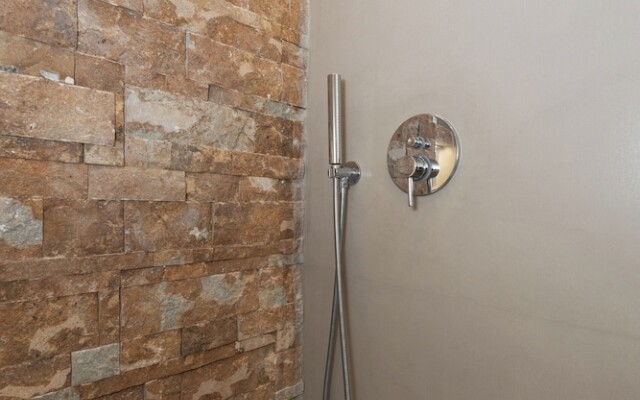 Minimal Studio with Balcony in Central Athens