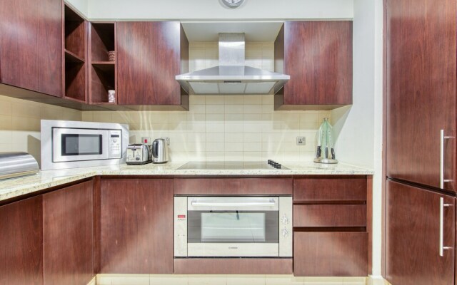 Maison Privee Tiara Diamond