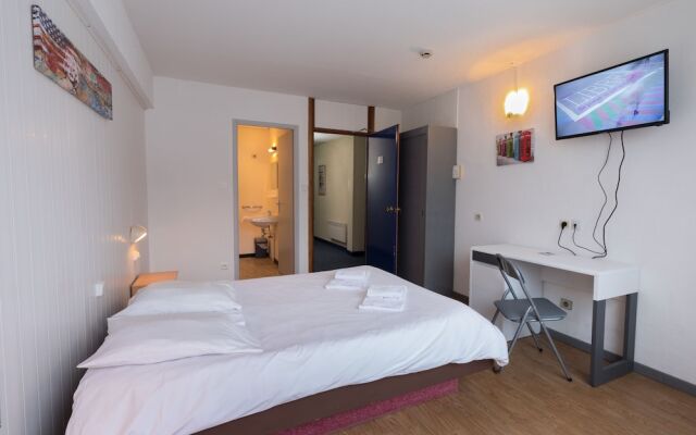 Le Domaine du Mongade by Popinns