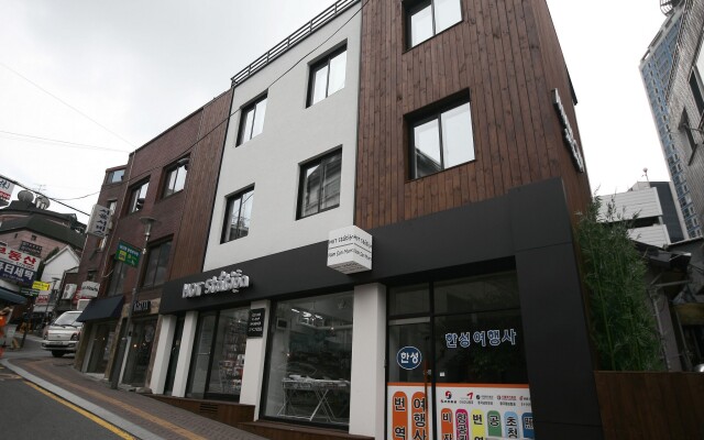 Moon Sun Guesthouse Myeongdong