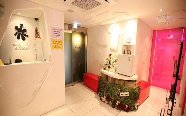 24 Guesthouse Sinchon Avenue