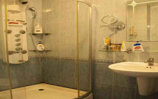 A25 Hotel - 122 Le Lai