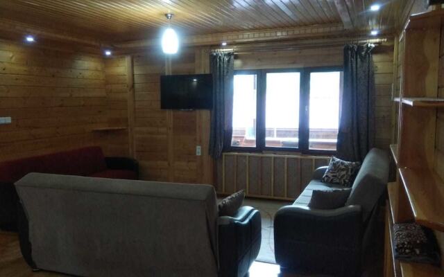 Beş Evler Apart