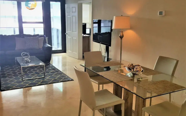 Cozy 2 Bedroom With Ocean Views - 510