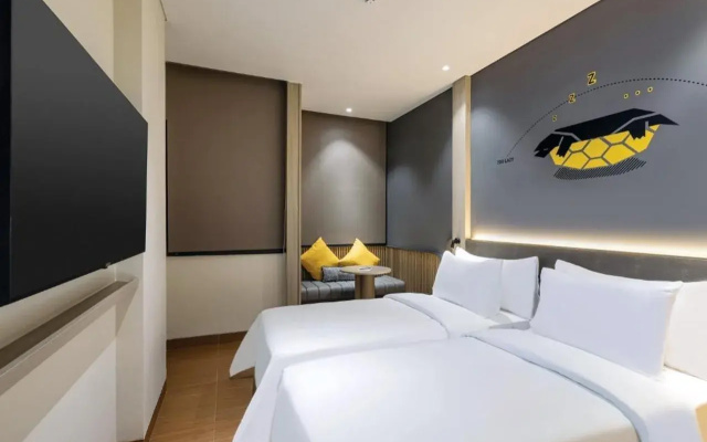 ROOMS INC Sudirman Jakarta