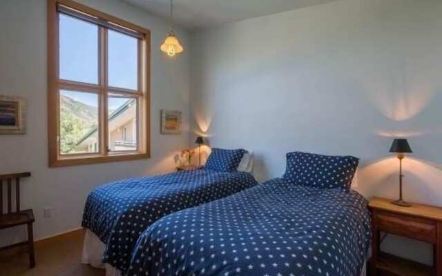 Mill Creek Court Condos Just 100 yards from Gondola by RedAwning